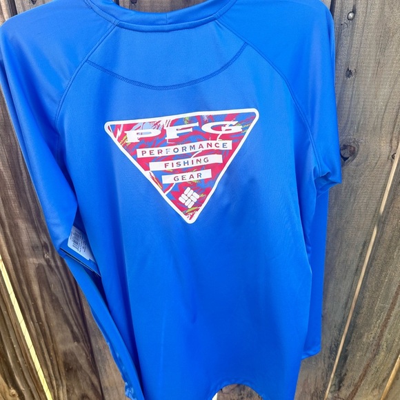Columbia Sportswear Co women’s blue UPF 50 Omni-shade pullover top size … - Picture 3 of 9